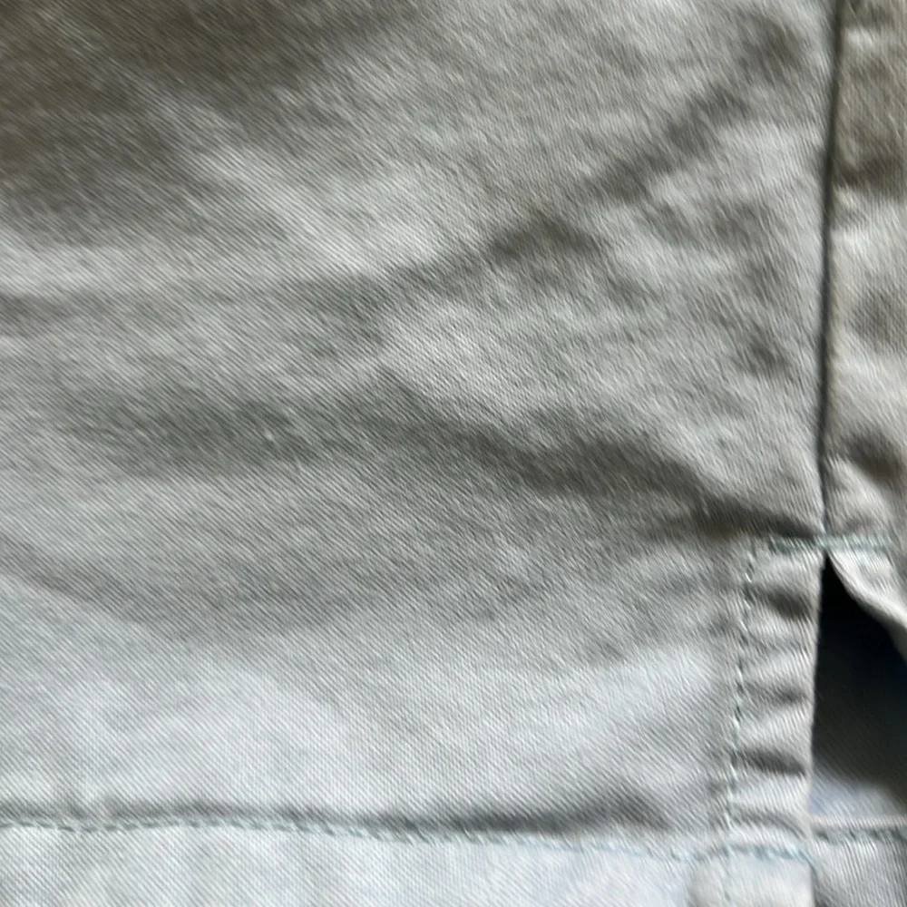 Abercrombie & Fitch shorts - Picture 10 of 11